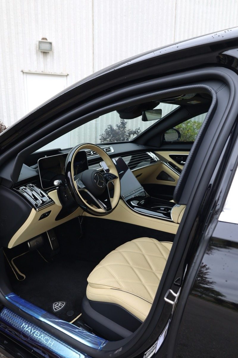 Armored Mercedes-Maybach S-Class — photo 4