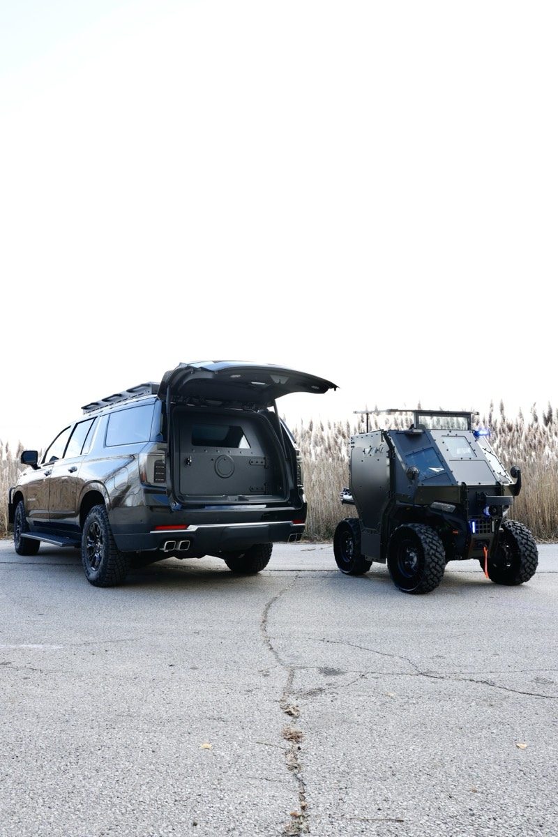 Armored Chevrolet Suburban — photo 5