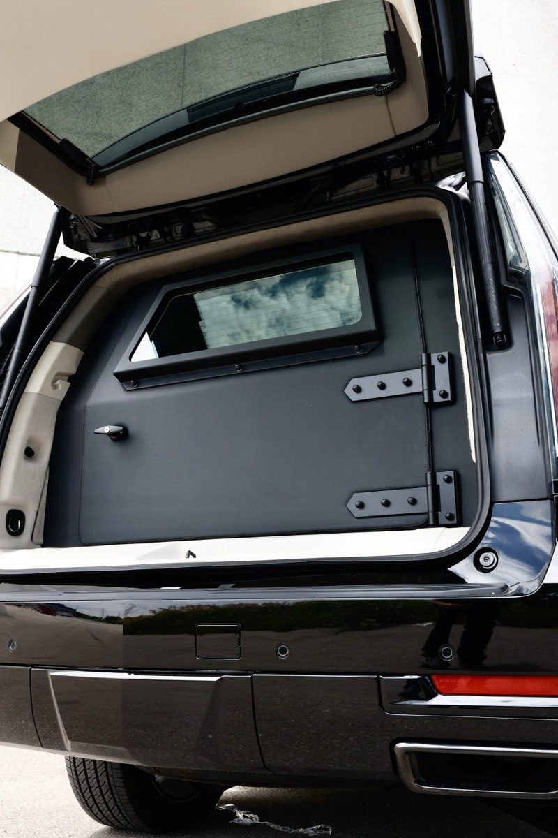 Armored Cadillac Escalade — photo 2
