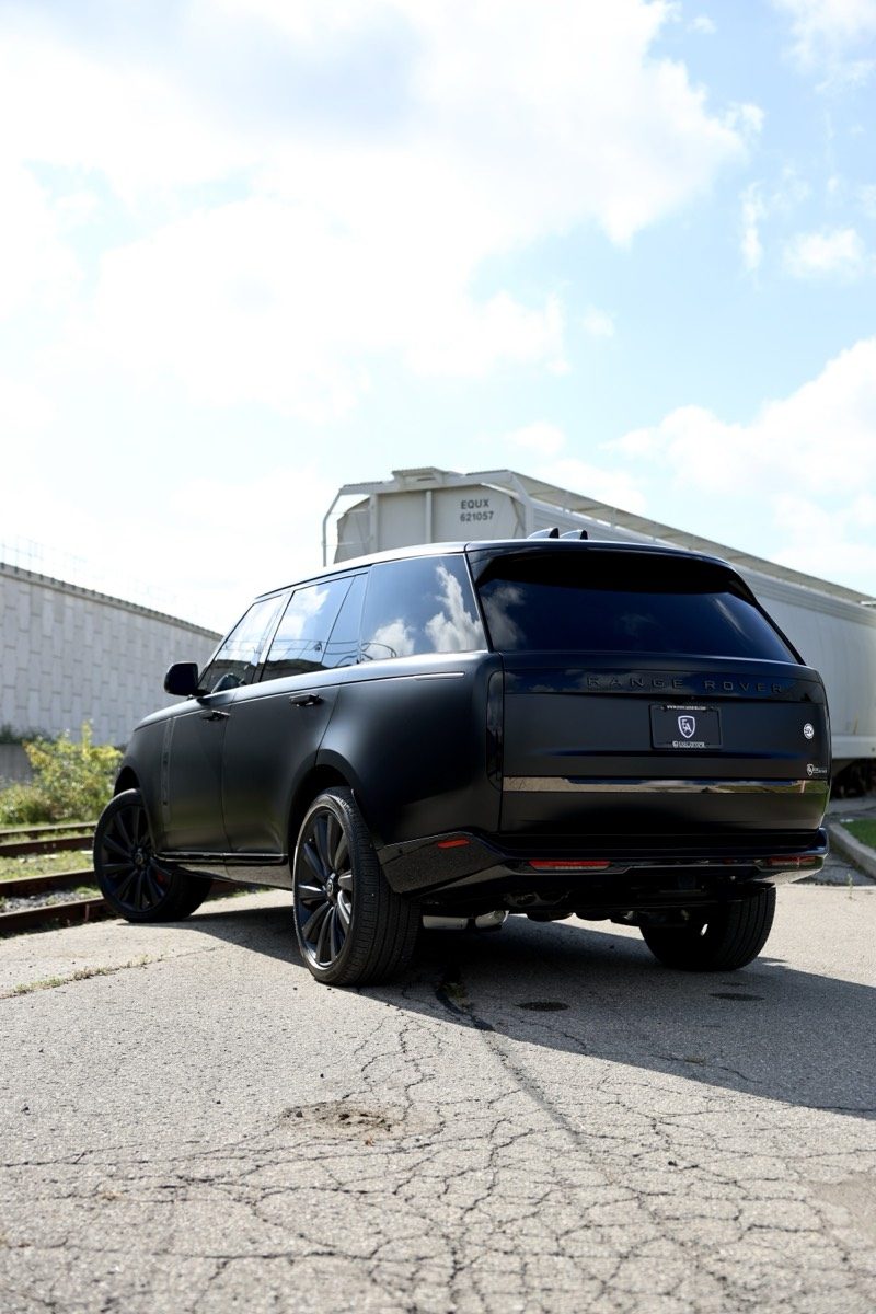 Armored Range Rover — photo 1