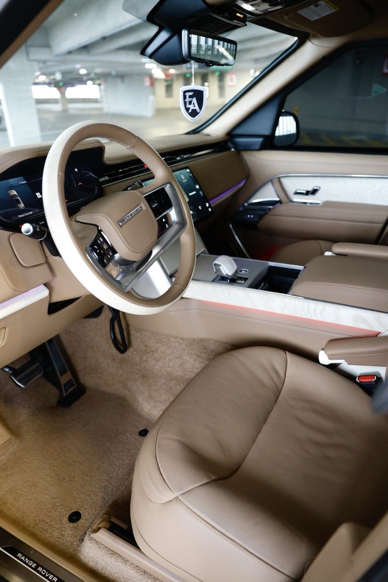 Armored Range Rover — photo 8
